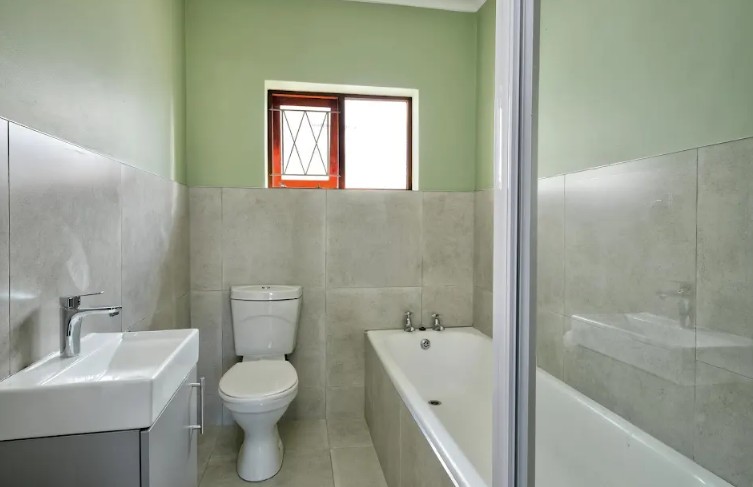 3 Bedroom Property for Sale in Francis Evatt Park Eastern Cape